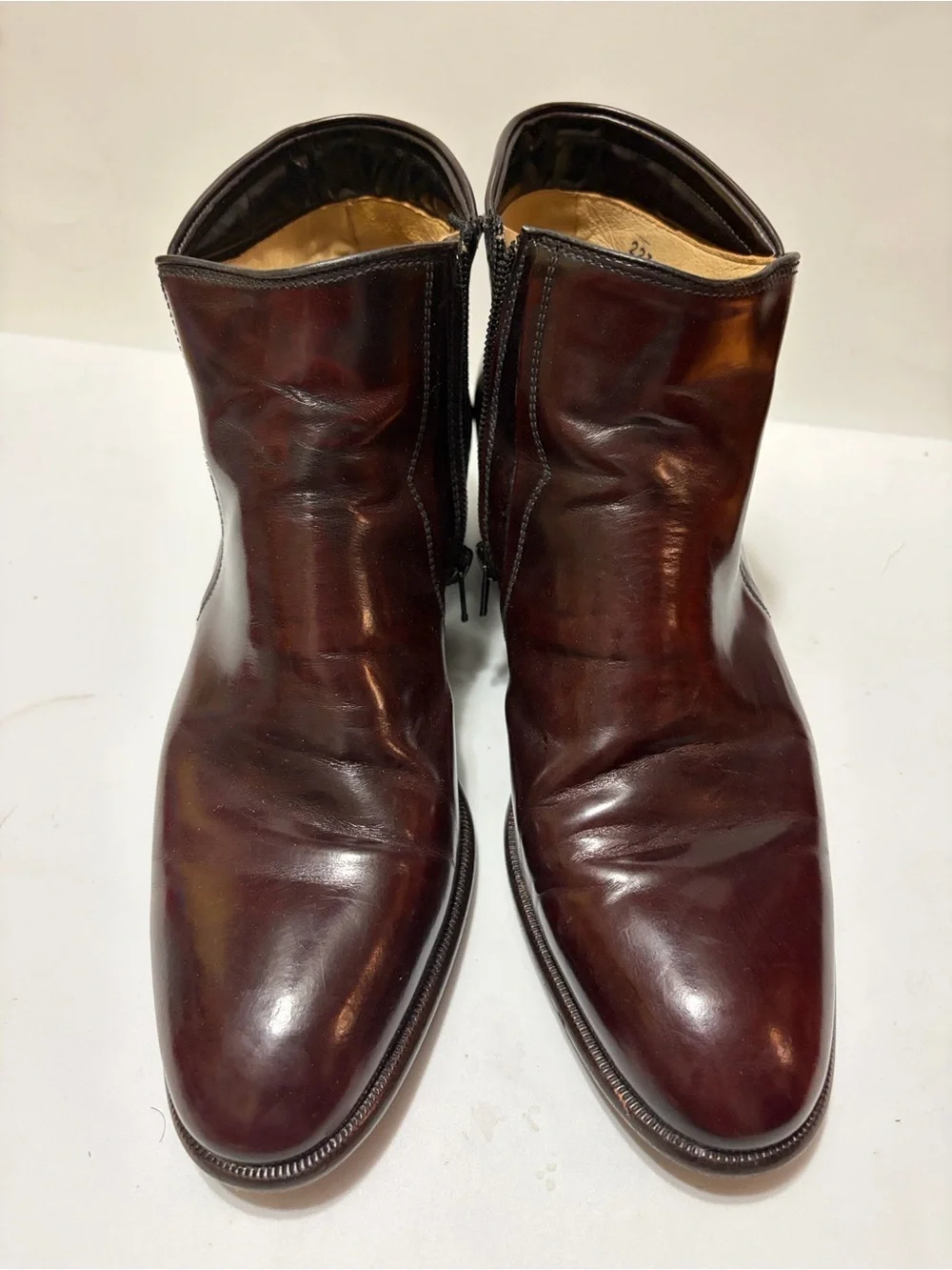 Mario Bellini polished leather